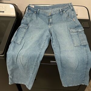 Gap loose cargo jeans